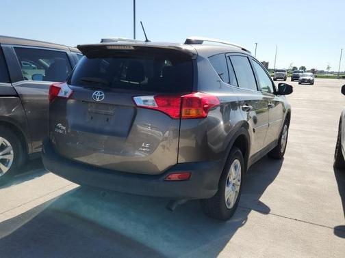 2014 Toyota RAV4 LE