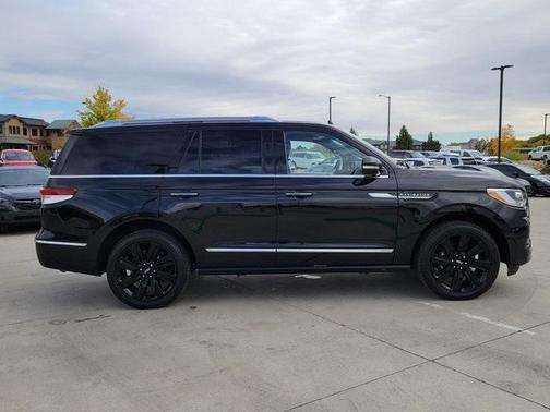 2022 Lincoln Navigator Reserve