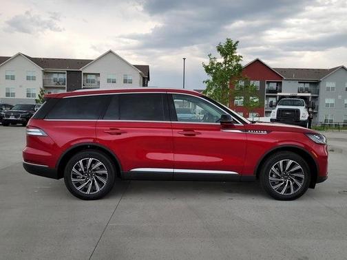 2025 Lincoln Aviator Premiere
