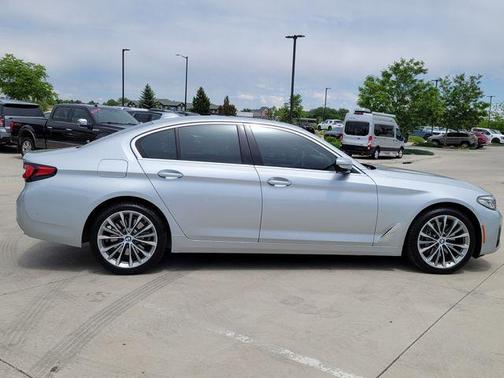 Glacier Silver Metallic 2021 BMW 540 i xDrive