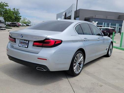 Glacier Silver Metallic 2021 BMW 540 i xDrive