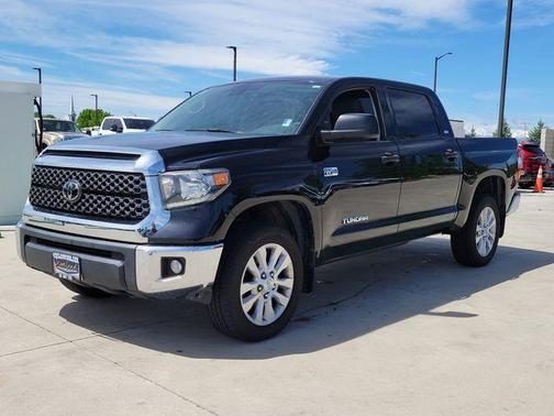 Midnight Black Metallic 2021 Toyota Tundra SR5