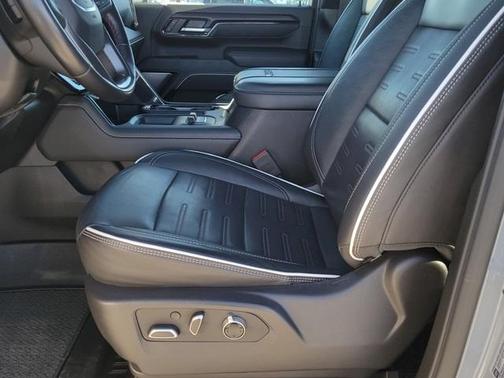 2025 GMC Sierra 2500 AT4X