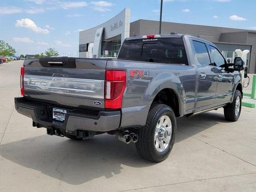 2022 Ford F-350 Platinum