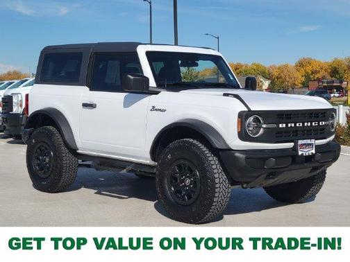 Oxford White 2023 Ford Bronco Base