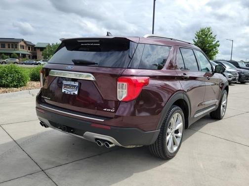2022 Ford Explorer Platinum