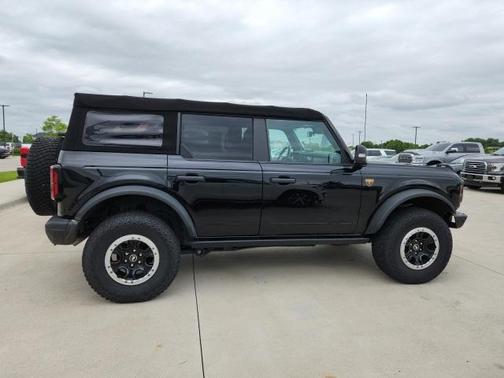 2021 Ford Bronco Badlands