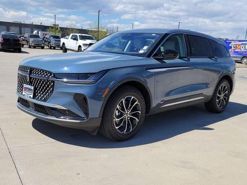 Whisper White 2026 Lincoln Nautilus Premiere