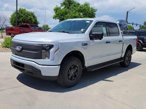 2025 Ford F-150 Lightning XLT