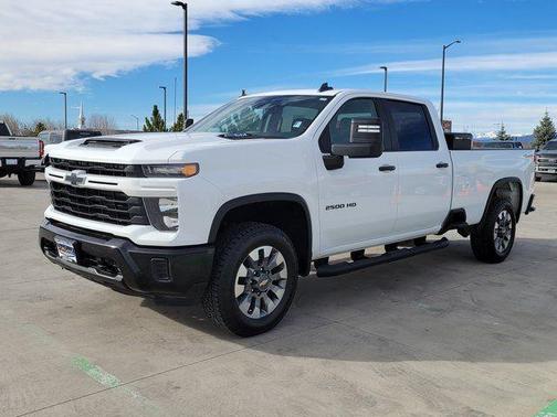 2024 Chevrolet Silverado 2500 Custom