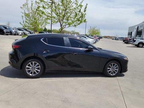 2022 Mazda Mazda3 FWD