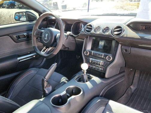 2019 Ford Shelby GT350 Base