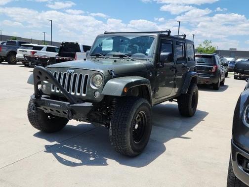 2016 Jeep Wrangler Unlimited Sahara