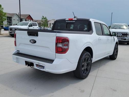 2025 Ford Maverick Lobo High