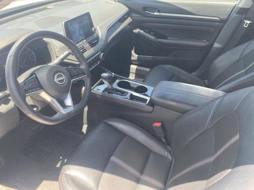 2023 Nissan Altima SR FWD