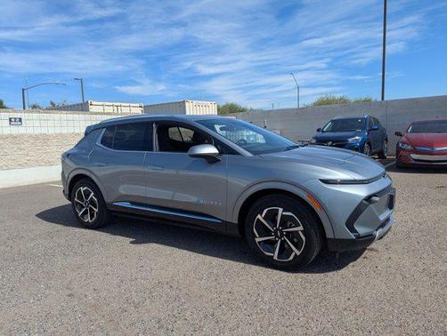 2025 Chevrolet Equinox EV LT