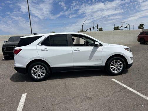 Summit White 2021 Chevrolet Equinox 1LT