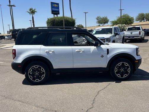 Oxford White 2025 Ford Bronco Sport Outer Banks