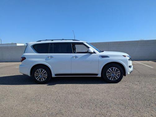 2023 Nissan Armada SL 4WD
