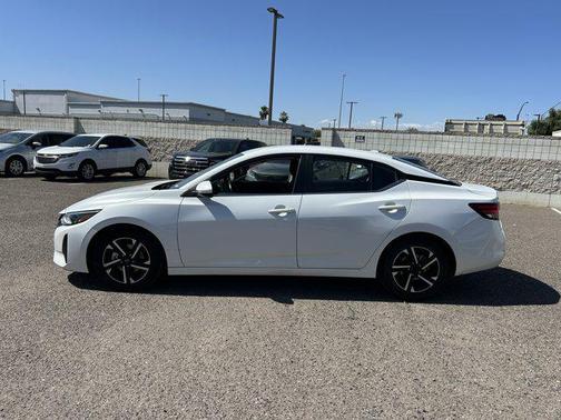Aspen White Tricoat 2024 Nissan Sentra SV