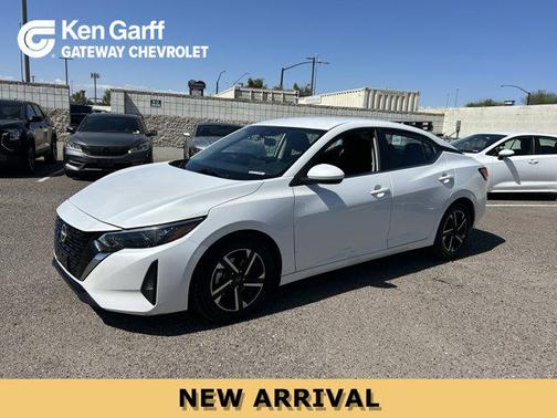 Aspen White Tricoat 2024 Nissan Sentra SV