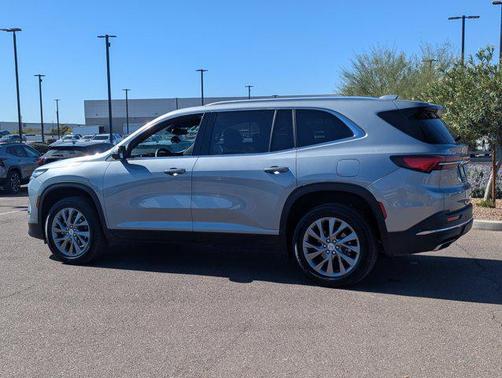 2025 Buick Enclave Preferred FWD