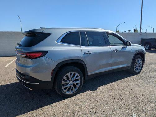 2025 Buick Enclave Preferred FWD