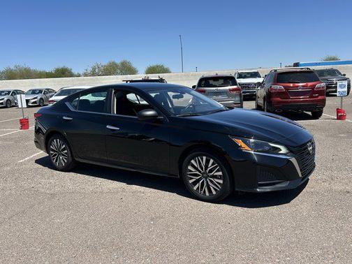 Super Black 2024 Nissan Altima 2.5 SV