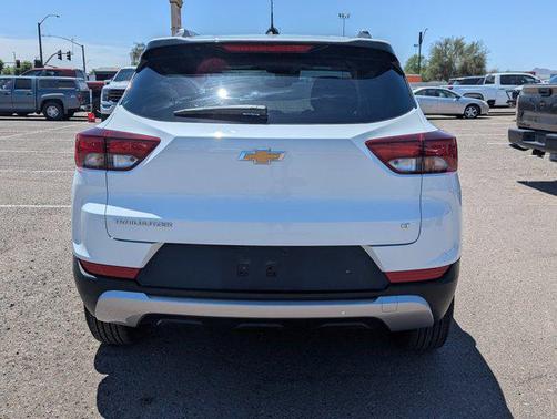 Summit White 2023 Chevrolet Trailblazer LT