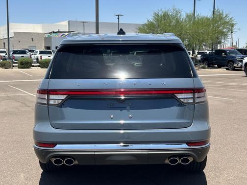 Whisper Blue Metallic Clearcoat 2025 Lincoln Aviator Reserve AWD