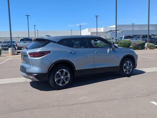 Sterling Gray Metallic 2023 Chevrolet Blazer 2LT