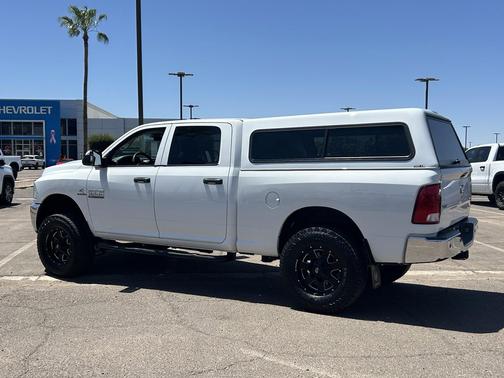 Bright White Clearcoat 2018 RAM 2500 Tradesman Crew Cab 4x4 6'4' Box