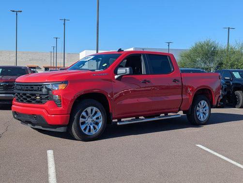 2025 Chevrolet Silverado 1500 Custom