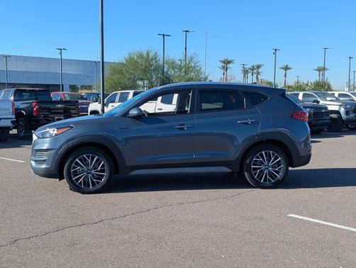 2021 Hyundai TUCSON SEL