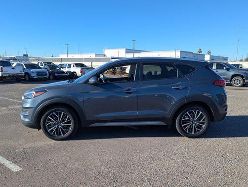2021 Hyundai TUCSON SEL