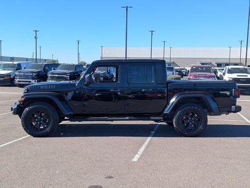 2021 Jeep Gladiator Willys 4x4
