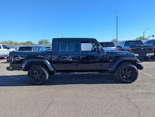 2021 Jeep Gladiator Willys 4x4