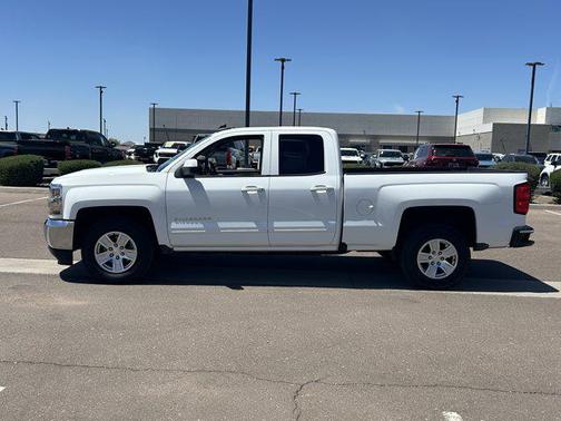 Summit White 2019 Chevrolet Silverado 1500 LT