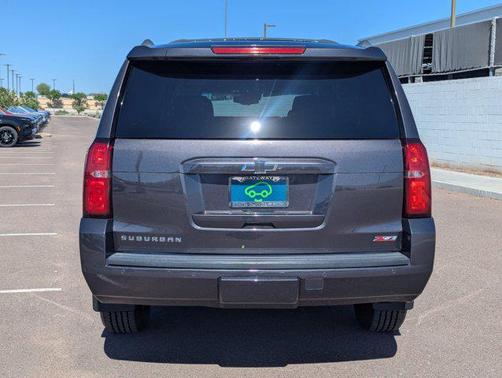 2017 Chevrolet Suburban LT