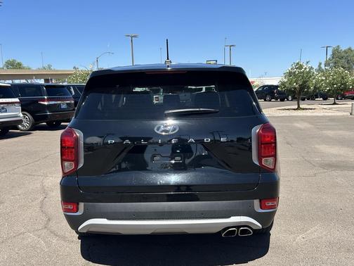 Abyss Black Pearl 2022 Hyundai PALISADE SE