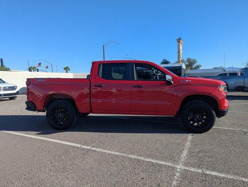 2022 Chevrolet Silverado 1500 Custom Trail Boss