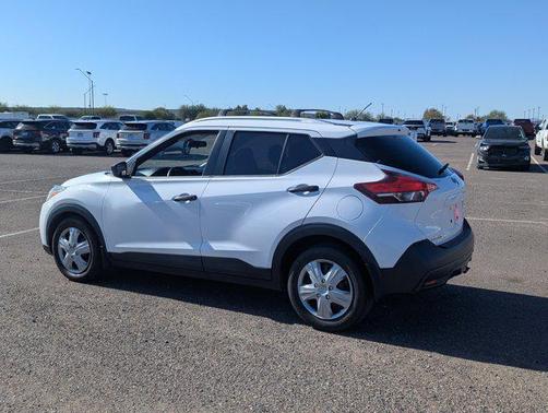 2018 Nissan Kicks S