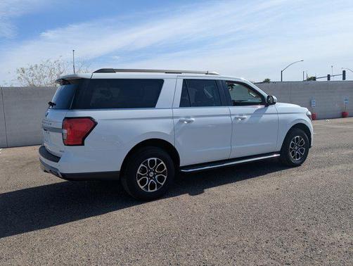 2023 Ford Expedition Max XLT