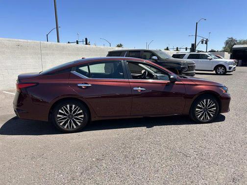 Garnet Pearl Metallic 2024 Nissan Altima 2.5 SV