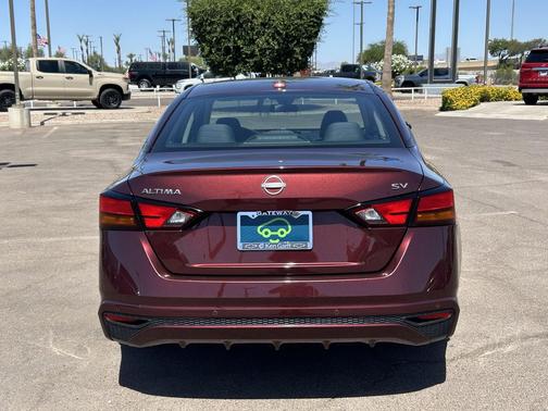 Garnet Pearl Metallic 2024 Nissan Altima 2.5 SV