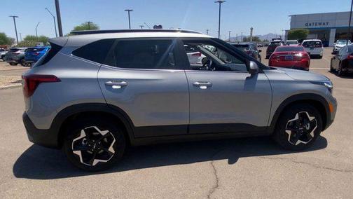 2024 Kia Seltos EX