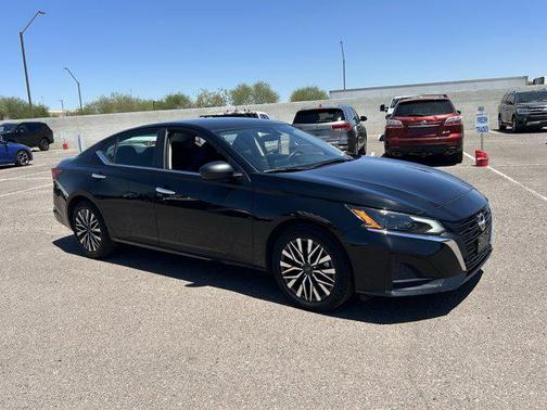 Super Black 2024 Nissan Altima 2.5 SV
