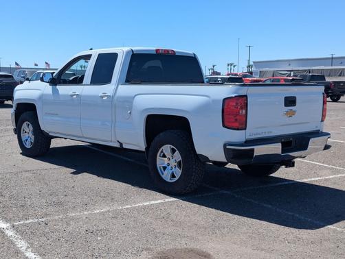 Summit White 2018 Chevrolet Silverado 1500 1LT