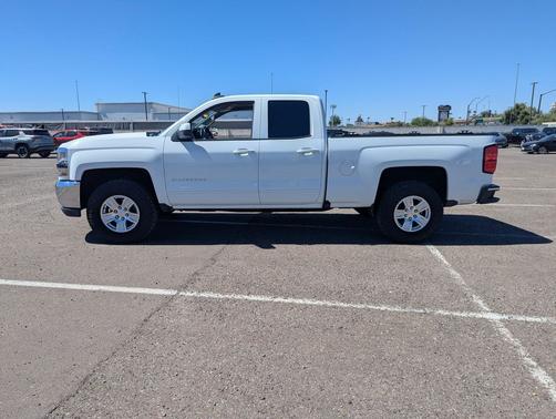 Summit White 2018 Chevrolet Silverado 1500 1LT