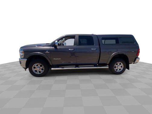 2020 RAM 2500 Laramie Crew Cab 4X4 6'4' Box